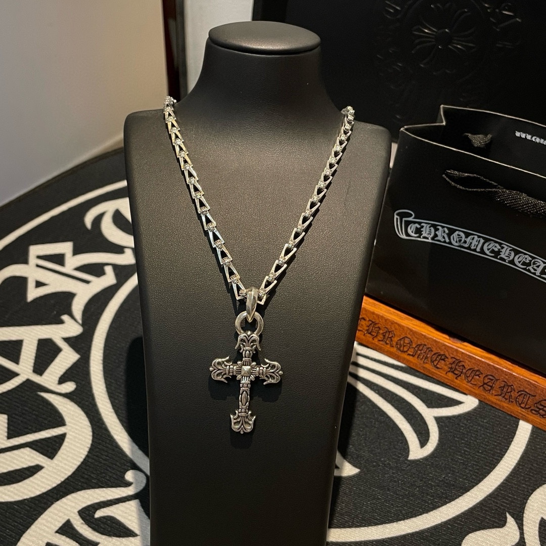 路易威登 Louis Vuitton 高定典藏高定典雅奢华珠宝首饰项链手链戒指 #C5EEA37E 3