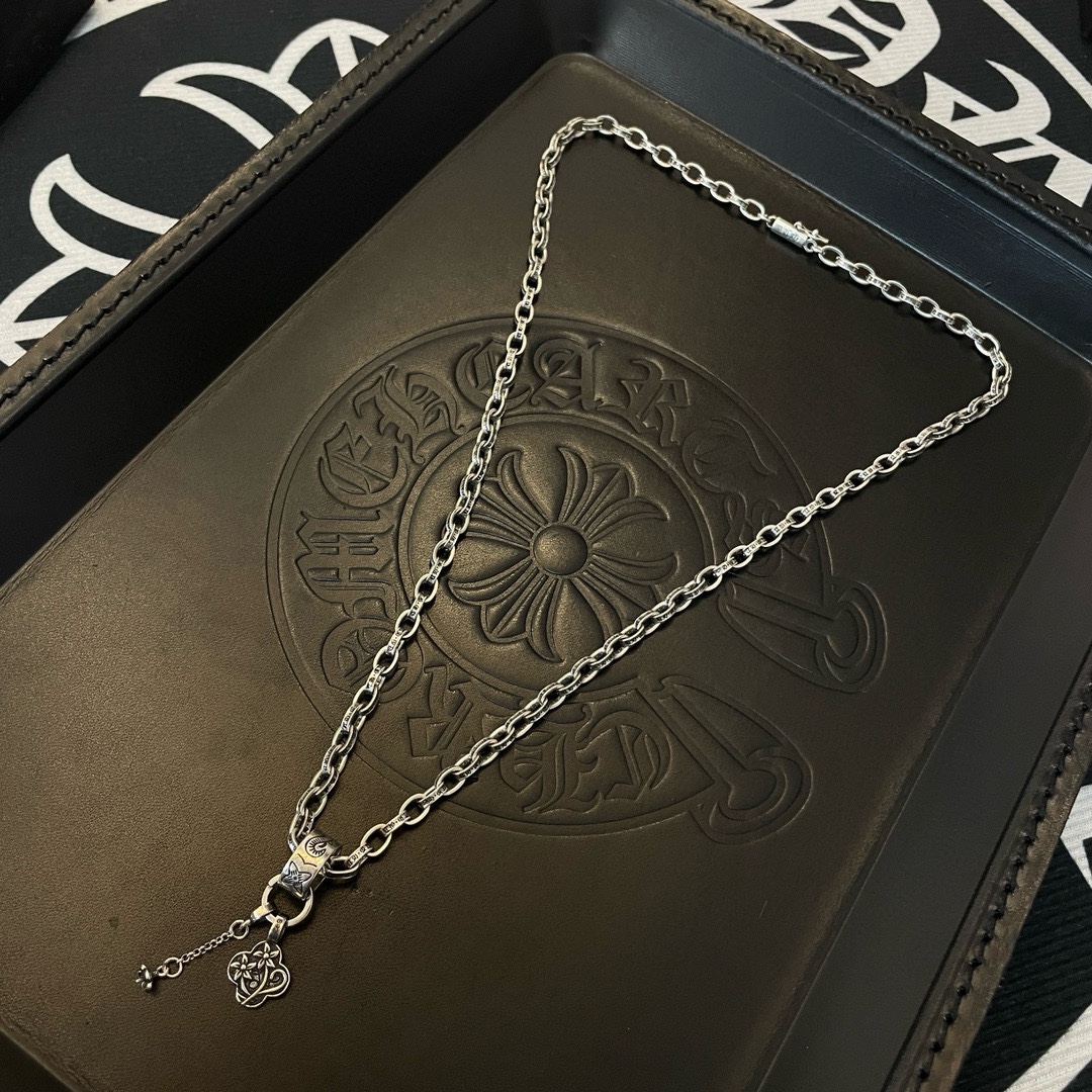 Louis Vuitton Haute Couture Haute Couture Fine Jewelry Necklace Bracelet 4