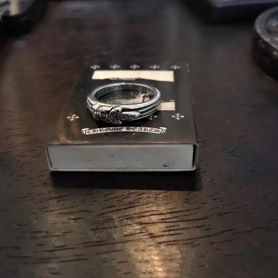 精工版本 chromehearts 克罗心十字架宝剑戒指❤ 古银工艺 开模 男女指环 情侣对戒,朋克戒指 摇滚嘻哈潮流风格,复古元素 官网同款 3