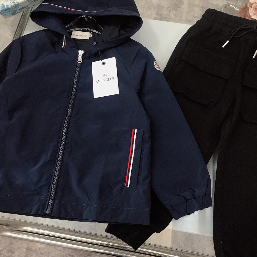Moncler Hooded Jacket: Windproof, Waterproof, Unique Design, Blue, Sizes 110-150 CM - 图片 4