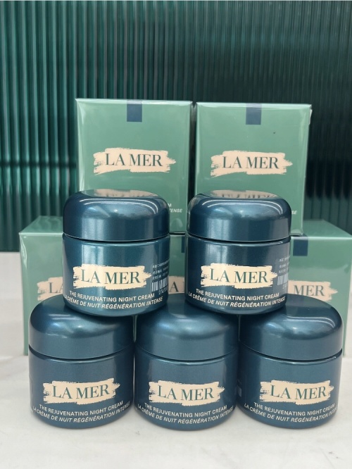 La Mer The Rejuvenating Night Cream - Intense Regeneration, 60ml 1 La Mer The Rejuvenating Night Cream - Intense Regeneration, 60ml
