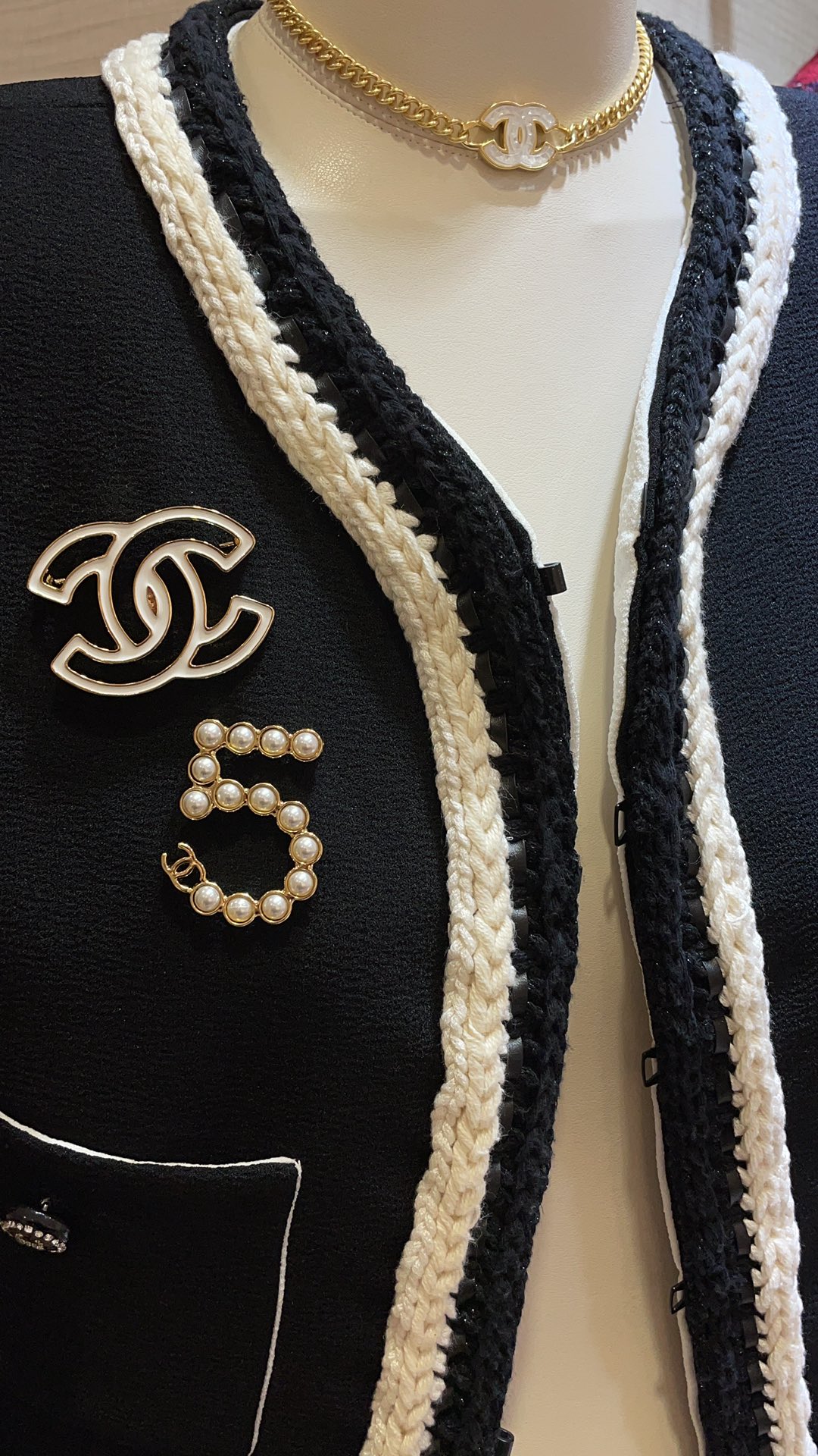 Chanel Haute Couture Haute Joaillerie Fine Jewelry Earrings Necklace 4