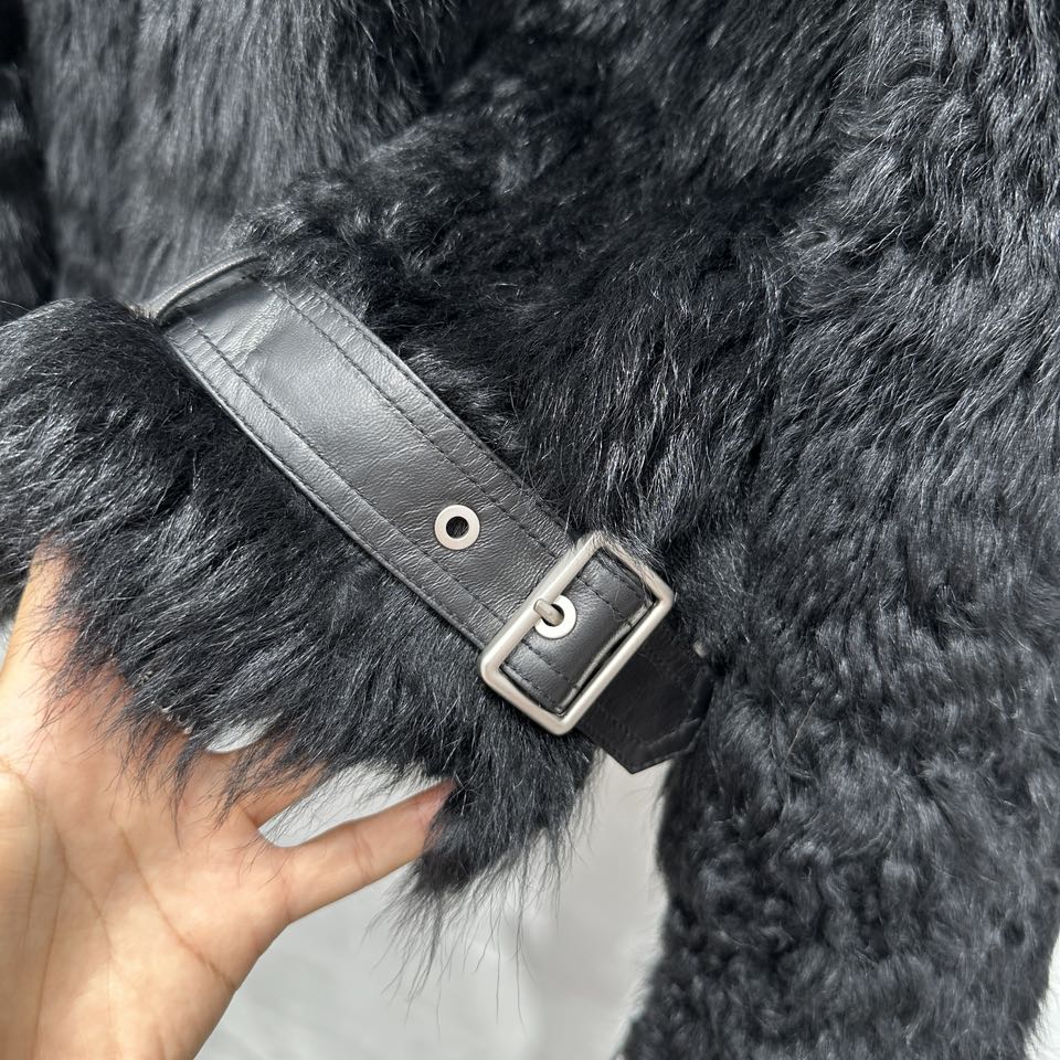 Exclusive Launch: Single-Size Female Suit in Tuscany Leather Jacket for Autumn/Winter - 图片 4