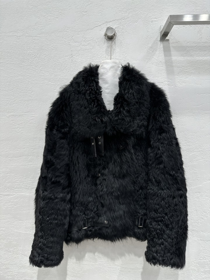 Exclusive Launch: Single-Size Female Suit in Tuscany Leather Jacket for Autumn/Winter - 图片 1