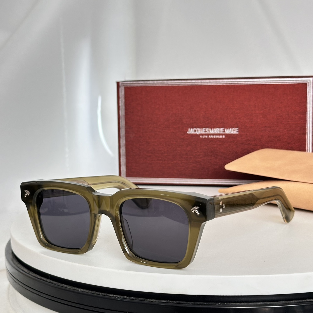 ️JACQUESMARIEMAGMODELQUENTINSIZE50口22