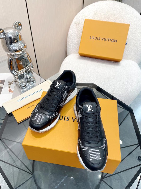 NO:386045,Original single quality Brand LV (Louis Vuitton) The upper is spliced ​​by Epi cowhide leather and Monogram embossed grain cowhide, the wedge-shaped outsole continues the iconic design, and the side brand letters and logos are divided into the tongue and back of the shoe. Inner Niuli + injection molded PV hanging cowhide footbeds Outsole original rubber outsole, clear texture, non-slip, high texture. Style category Classic men's fashionable casual sneakers Prestige luxury Top luxury Color real picture Size: 39-44 (38.45.46 custom made without return or exchange) :, casual shoes/sports shoes, louis vuitton, louis vuitton, sneakers, cowhide19860909原单品质 品牌LV（路易威登） 鞋面由 Epi 牛皮革和Monogram 压纹粒面牛皮拼接,楔形外底延续标志性设计,侧面品牌字母和标识分饰鞋舌和鞋后. 内里 牛里+注塑PV挂牛皮垫脚 大底原版橡胶大底,纹路清晰、防滑,高质感. 款式类别经典男士时尚休闲运动鞋 尊贵奢侈品 顶级奢华 颜色实物图 Size:39-44（38.45.46订做不退换） :,休闲鞋/运动鞋,louis vuitton,louis vuitton,sneakers,cowhide,Women's Shoes