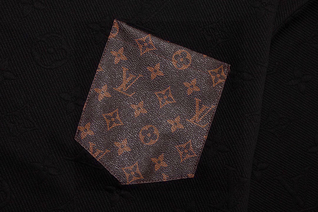 路易威登/Louis Vuitton 秋冬新款 提花字母logo圆领卫衣