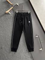 Support P250 ZG 2024 autumn and winter new product casual pants, classic straight pants type pants type hundreds, front auxiliary letters embroidery, white woven stitching design on both sides of trousers legs, importer supplements and fabric customization, each detail is extreme, the details are the ultimate, Original hardware accessories, full of tide, handsome and handsome upper body, must -have items for people! Code M-4XL 1 Support P250 ZG 2024 autumn and winter new product casual pants, classic straight pants type pants type hundreds, front auxiliary letters embroidery, white woven stitching design on both sides of trousers legs, importer supplements and fabric customization, each detail is extreme, the details are the ultimate, Original hardware accessories, full of tide, handsome and handsome upper body, must -have items for people! Code M-4XL