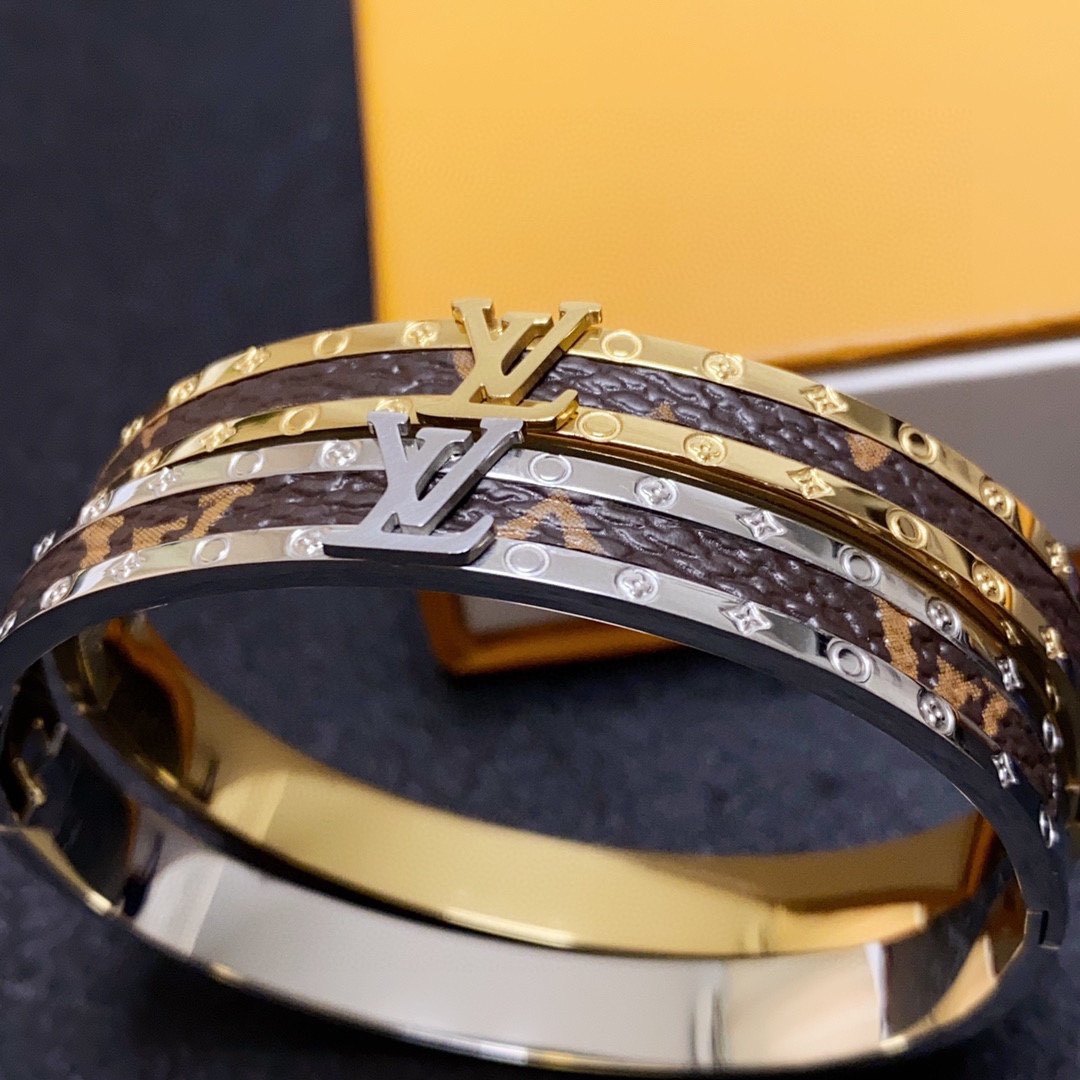 Louis Vuitton Printed Leather Slim Bracelet - Comprehensive 4