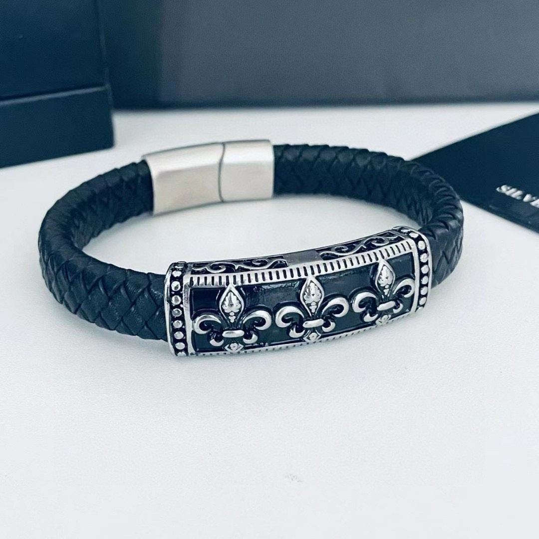 Louis Vuitton Haute Couture Haute Couture Fine Jewelry Necklace Bracelet 2