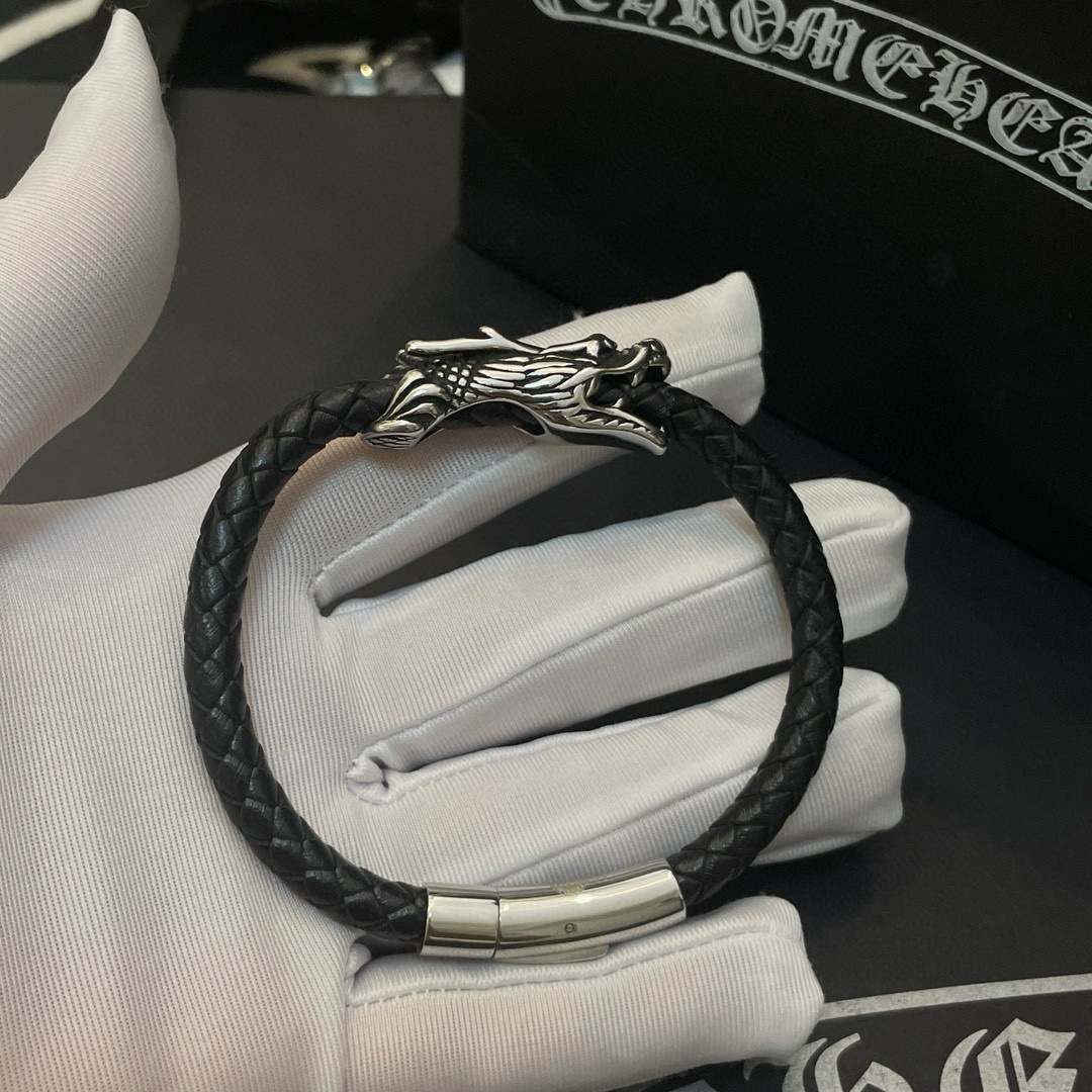 Louis Vuitton Haute Couture Haute Couture Fine Jewelry Necklace Bracelet 4