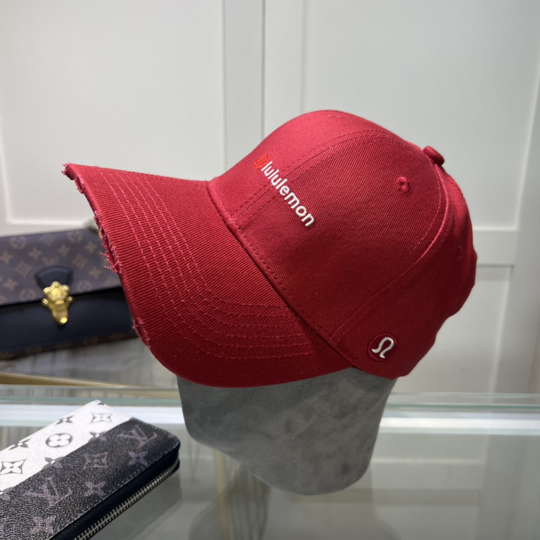 NO:215052,【lululemon】New simple baseball cap, shipped simultaneously with counters, big brand models are super easy to match, hurry up and buy them!  Hat fisherman hat baseball hat knit hat, hat, espadrilles,hats19860909【lululemon 露露乐蒙】新款简约棒球帽,专柜同步出货,大牌款超好搭配,赶紧入手！帽子渔夫帽棒球帽针织帽,帽子,espadrilles,hats,hat
