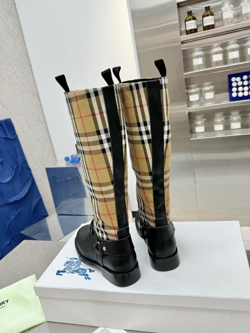 “Zenium Designer Cashier Boots with Sheepskin Lining: Unique Style by Pablo” - 图片 3