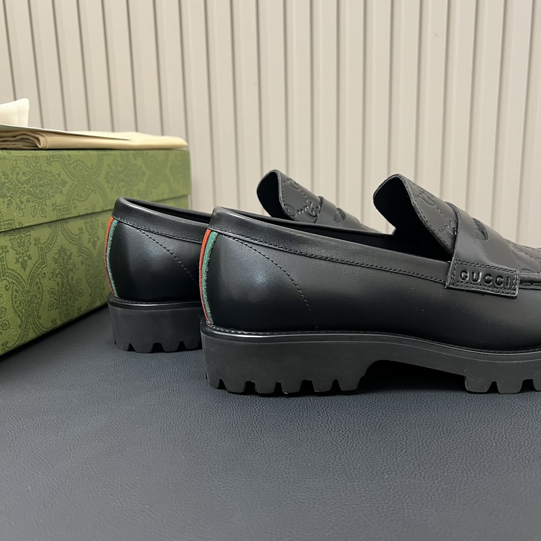 Gucci超轻乐福鞋便鞋 采用进口牛皮 6