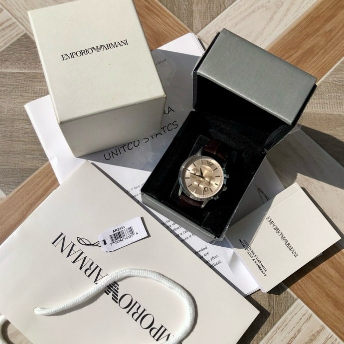 Часы Armani