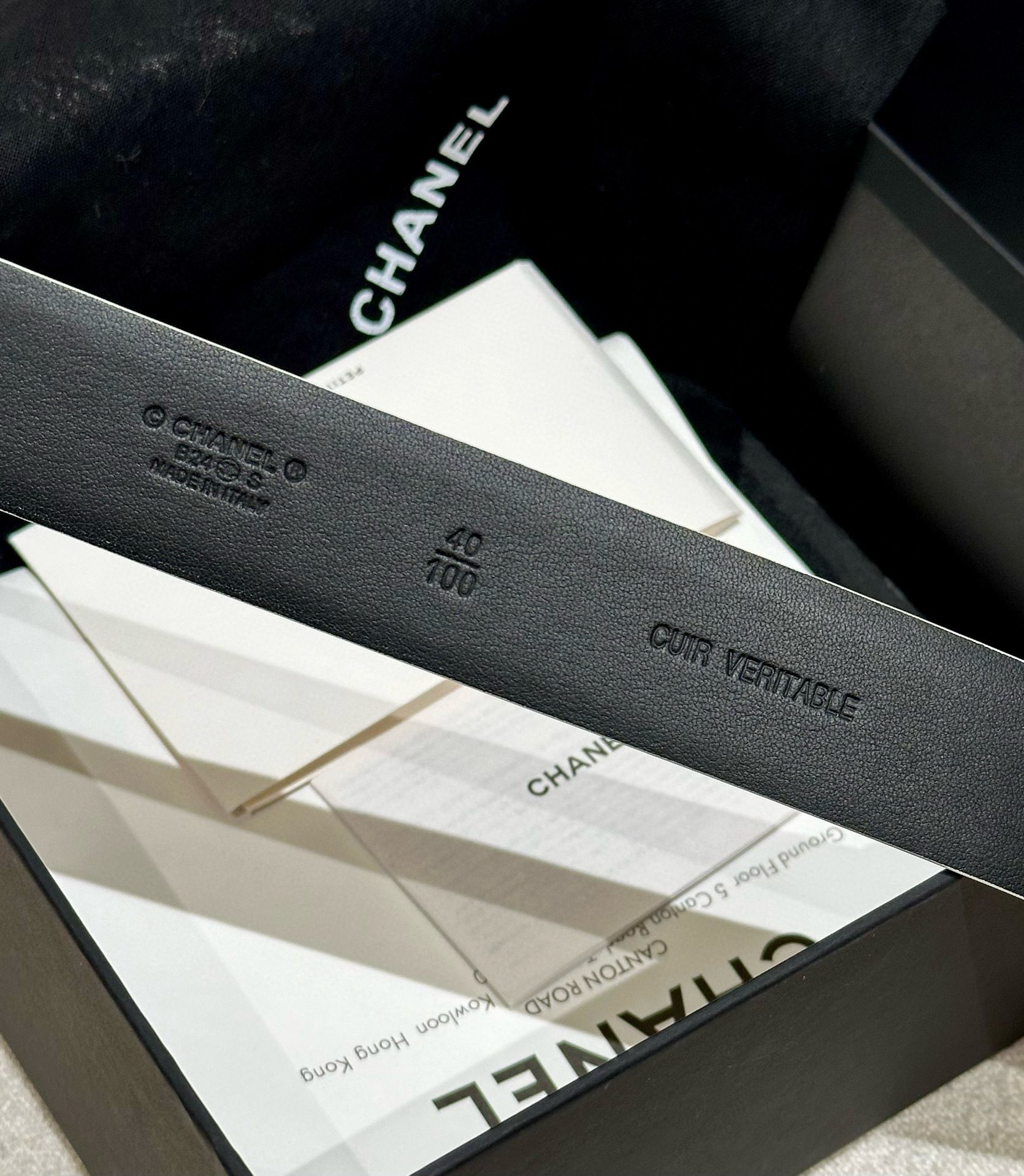 
chanel 香3.0cm女士时尚款，顶级品质，正品开模高端定制皮料五金，定制纯钢五金扣头，带身采用松