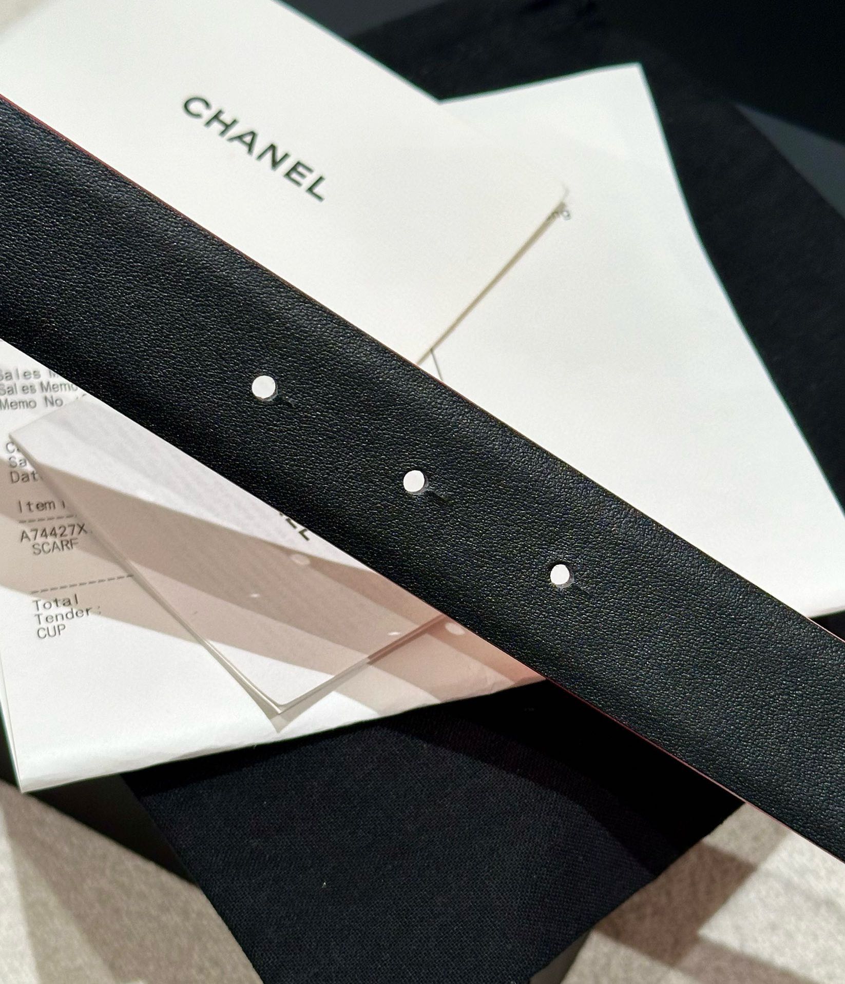 
chanel 香3.0cm女士时尚款，顶级品质，正品开模高端定制皮料五金，定制纯钢五金扣头，带身采用松