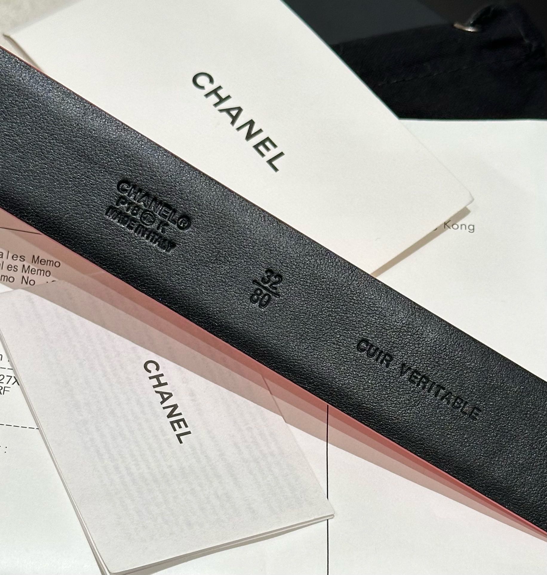 
chanel 香3.0cm女士时尚款，顶级品质，正品开模高端定制皮料五金，定制纯钢五金扣头，带身采用松
