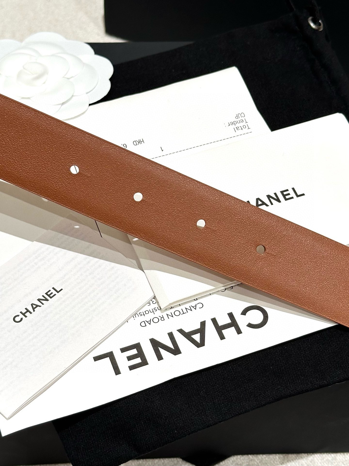
chanel 香3.0cm女士时尚款，顶级品质，正品开模高端定制皮料五金，定制纯钢五金扣头，带身采用松
