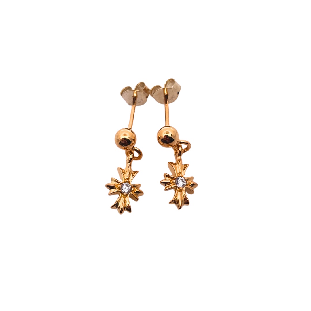 NO:105804,Croxin Gold-plated stone-intacted single-section cross flower earrings, material sterling silver plating, vacuum multi-layer electroplating, white diamond, good texture, excellent ear effect, fine jewelry, chrome hearts, pure silver, gold plating19860909克罗心 镀金镶石单节十字花耳钉 材质纯银镀 真空多层电镀 白钻 质感很好 上耳效果极佳,饰品精品,chrome hearts,pure silver,gold plating,Jewelry