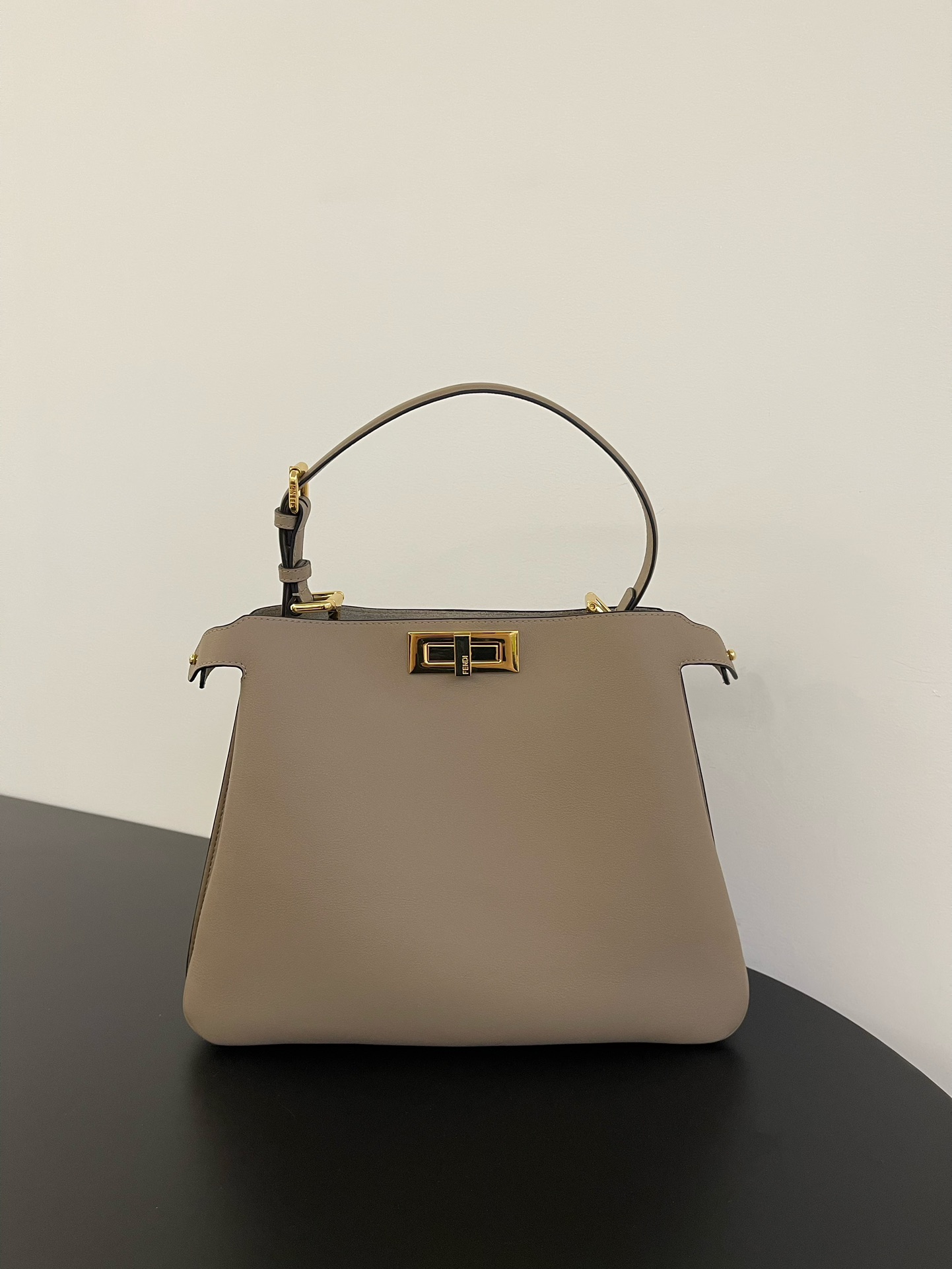 Elegant Peekaboo Soft Leather Top Handle Bag with Turn Lock Closure 1 i1729936106 9806 0