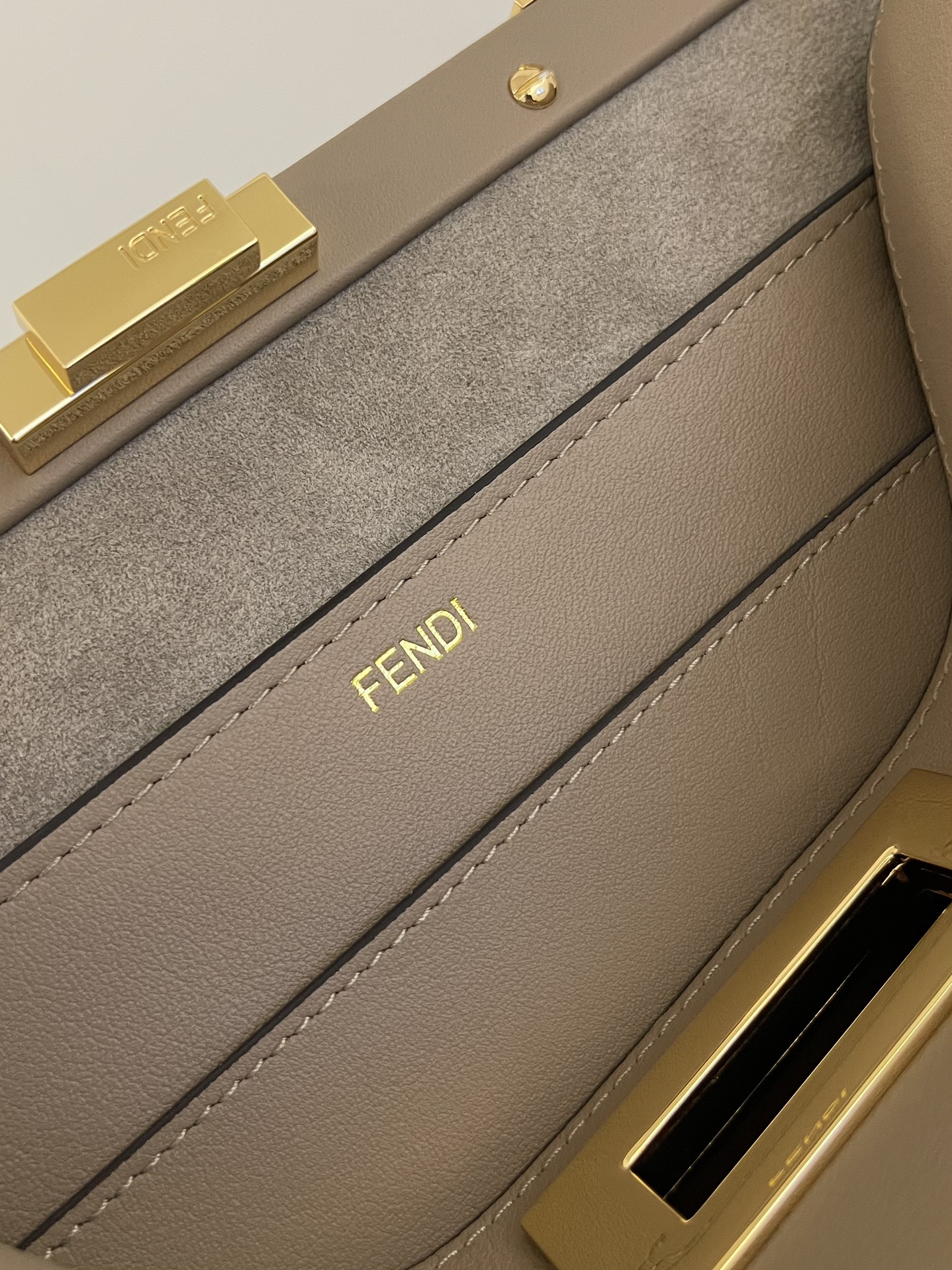 Elegant Peekaboo Soft Leather Top Handle Bag with Turn Lock Closure 7 i1729936287 7344 0