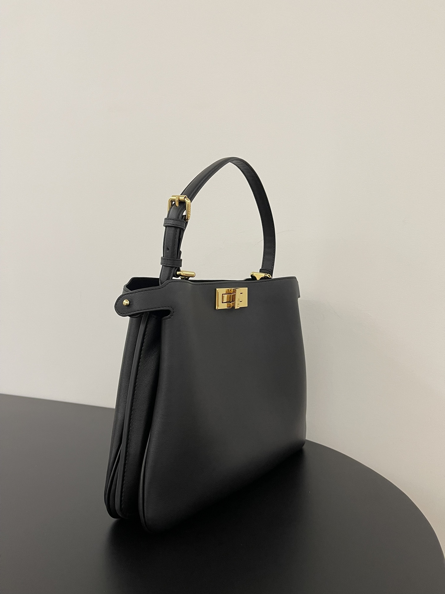 Elegant Peekaboo Soft Leather Top Handle Bag with Adjustable Shoulder Strap 3 i1729938227 1165 5