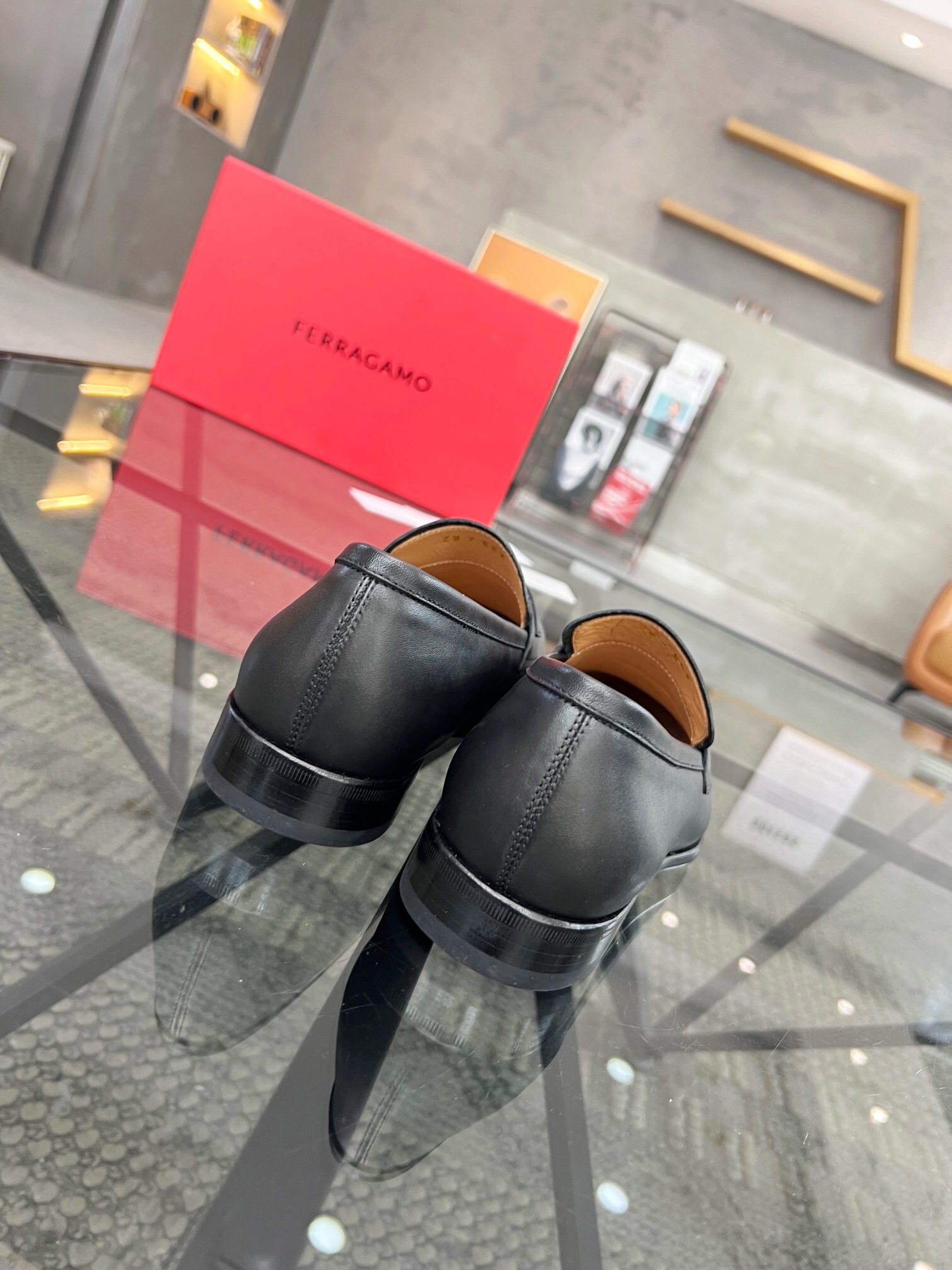 Ferragamo Classic Luxury Leather Shoe Loafer Ref.50CBAC9C 8