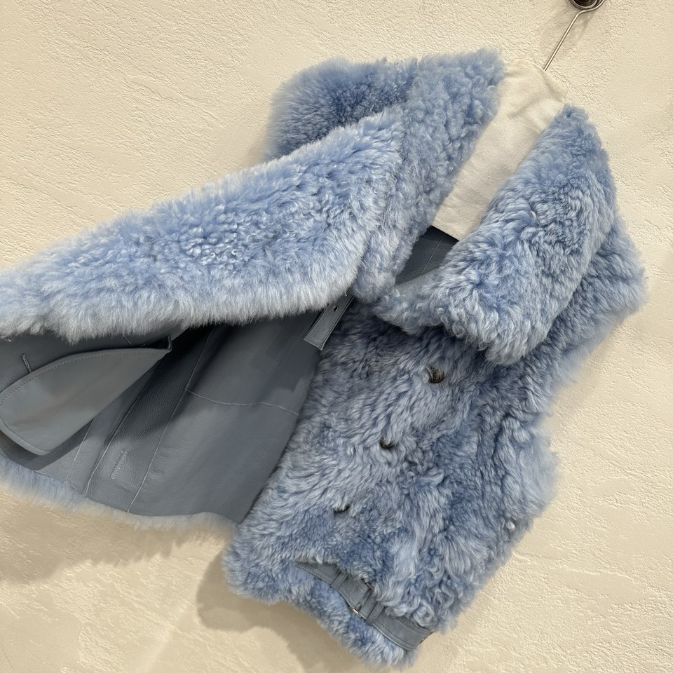 High-End Balenciaga24 Fall/Winter Vest Collection: Luxurious, Versatile, High Quality Materials. - 图片 8