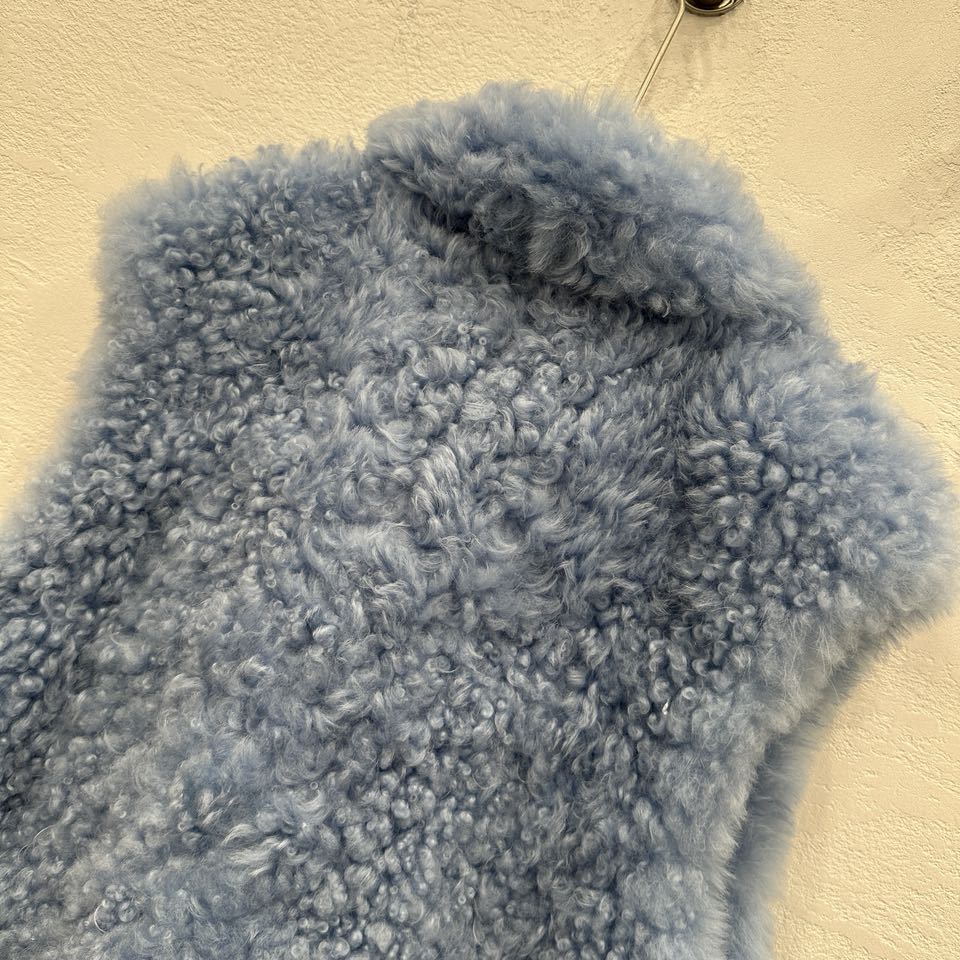 High-End Balenciaga24 Fall/Winter Vest Collection: Luxurious, Versatile, High Quality Materials. - 图片 7