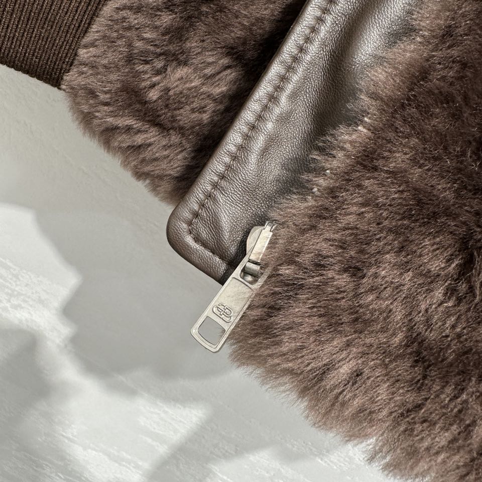 High-End Custom Fall-Winter Balenti*GA24 Collection: Small Collar, Big Colors. - 图片 7