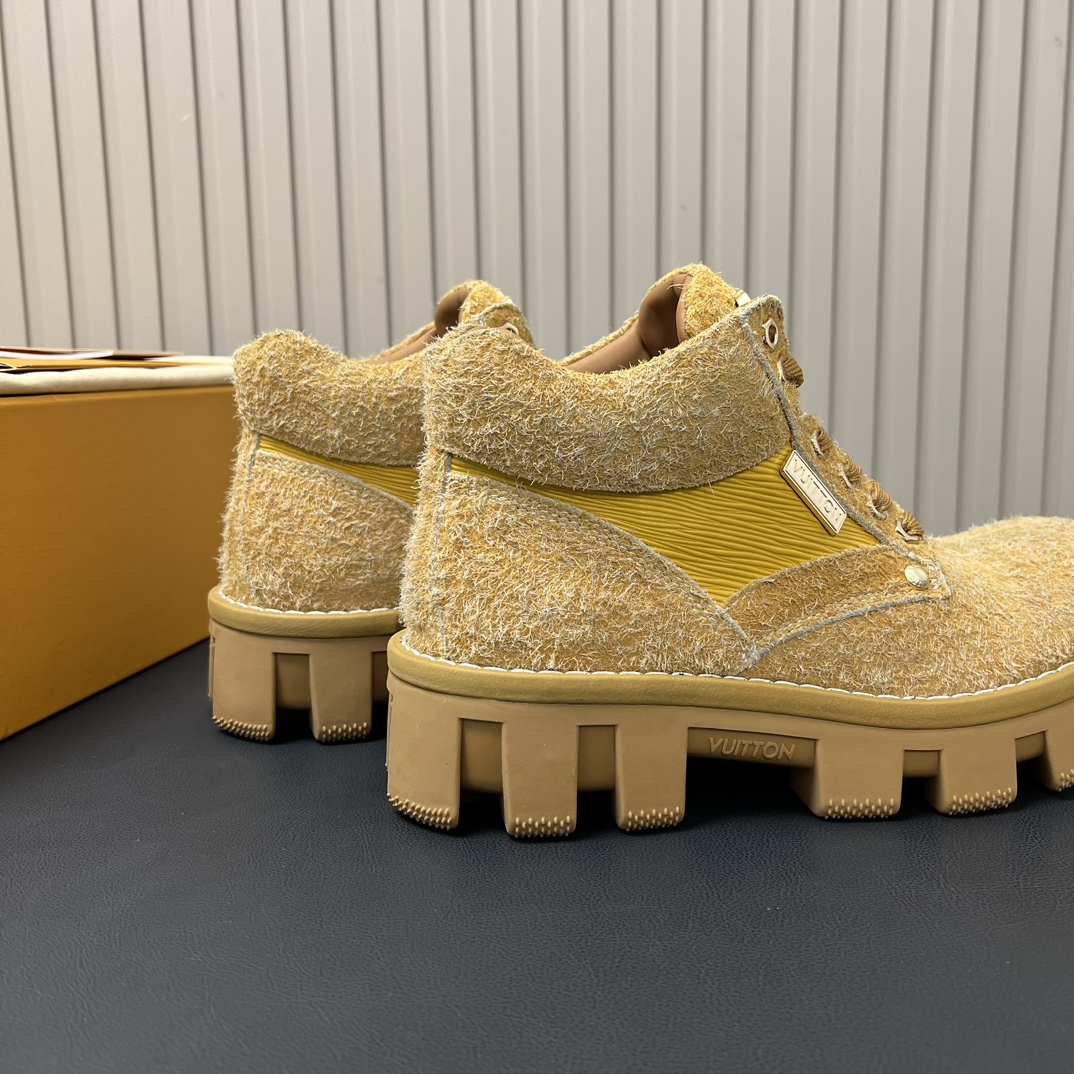 Louis Vuitton Luxury Footwear Collection 6