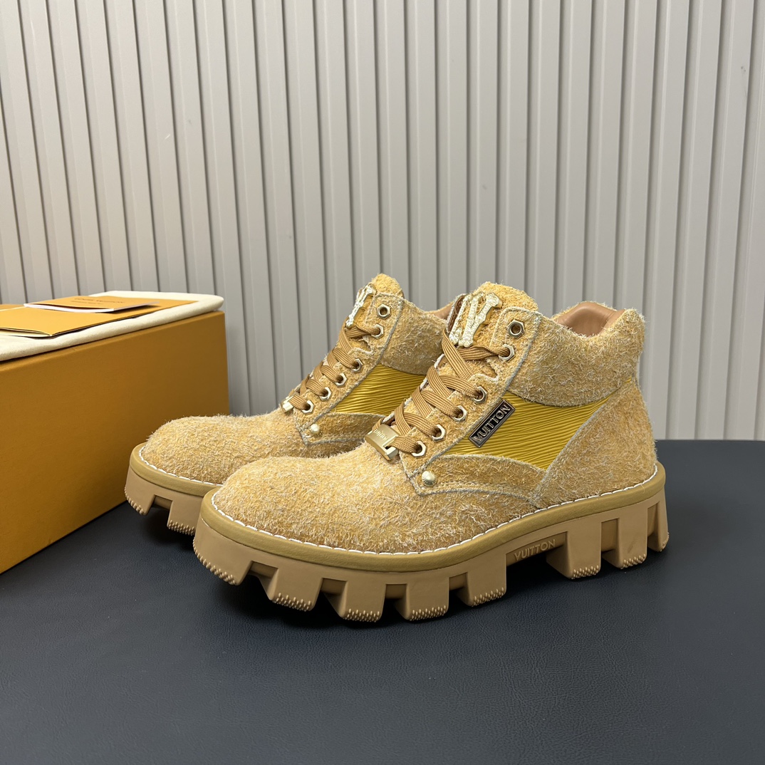 Louis Vuitton Luxury Footwear Collection 3