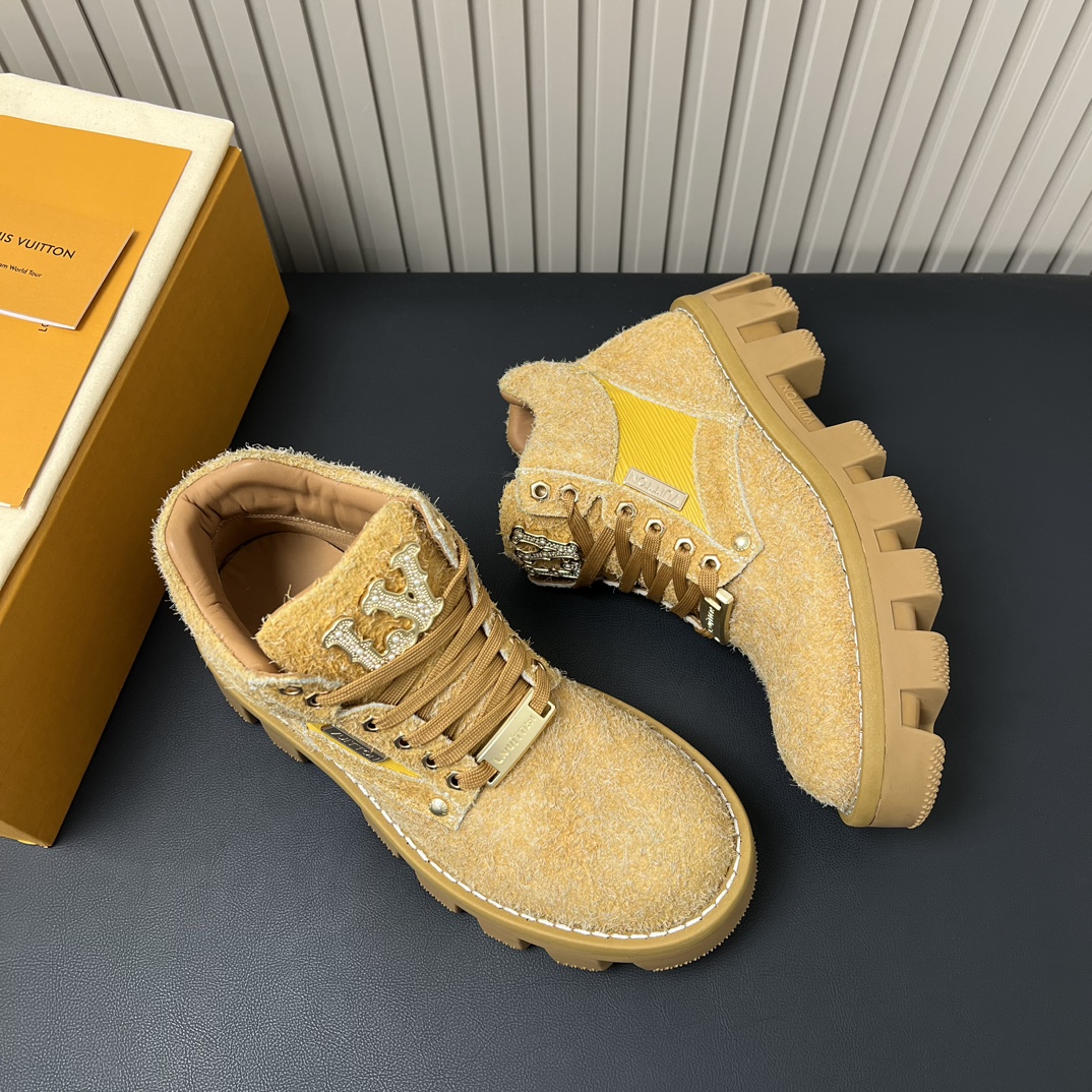 Louis Vuitton Luxury Footwear Collection 4