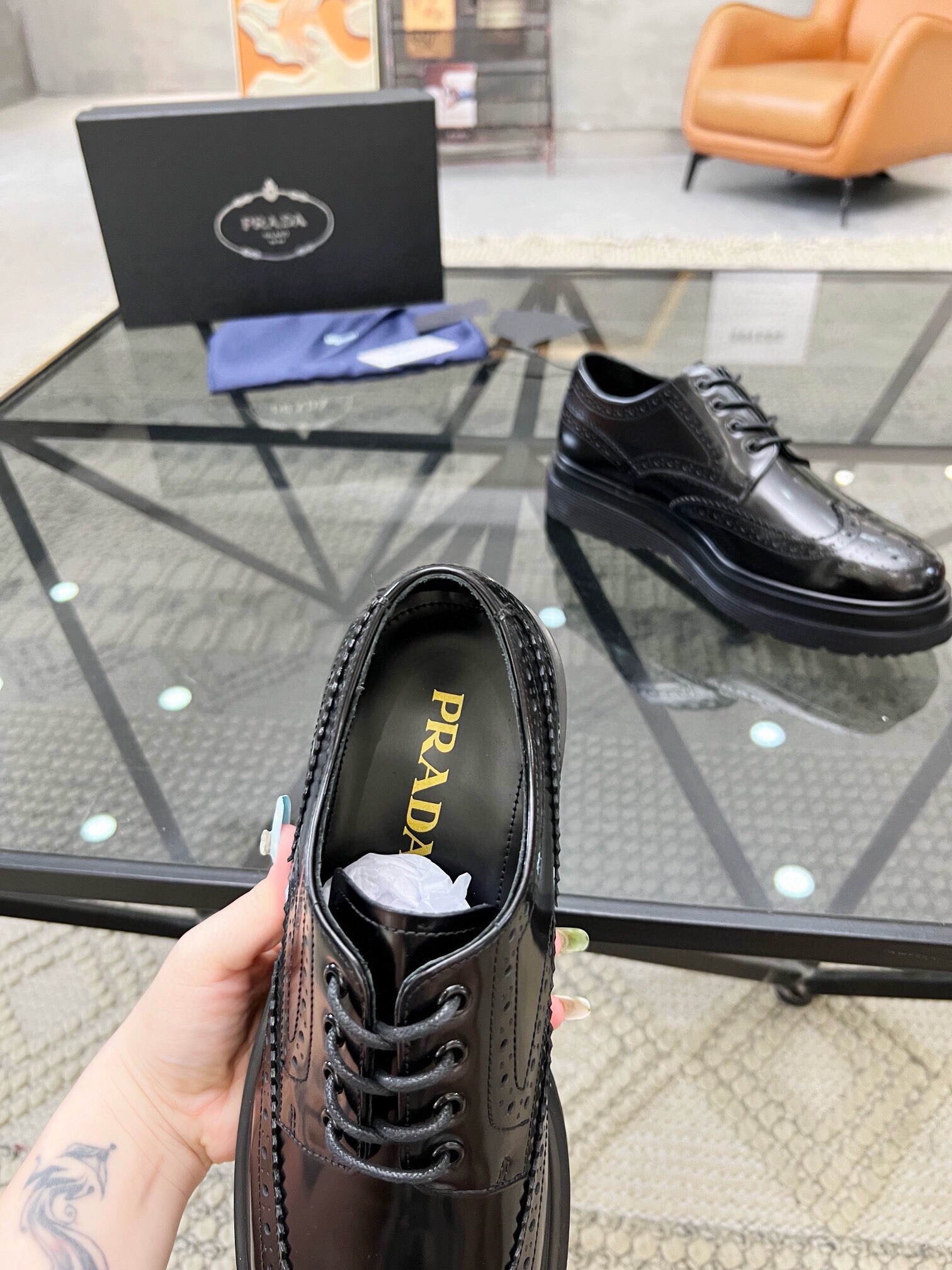 Prada Haute Couture Classic Luxury Leather Shoe Loafer Shoes 7