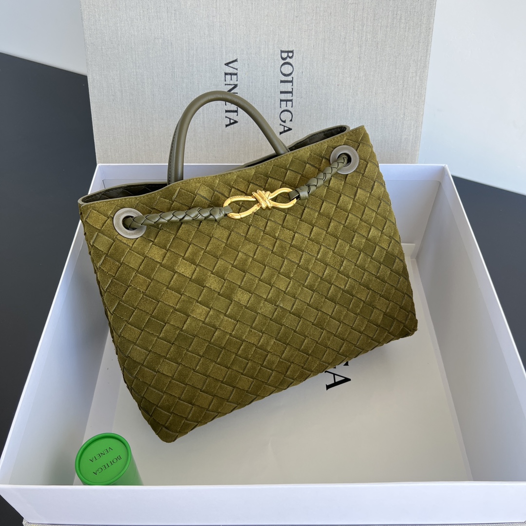 Bottega Veneta #OLIVE GREEN/Fleece