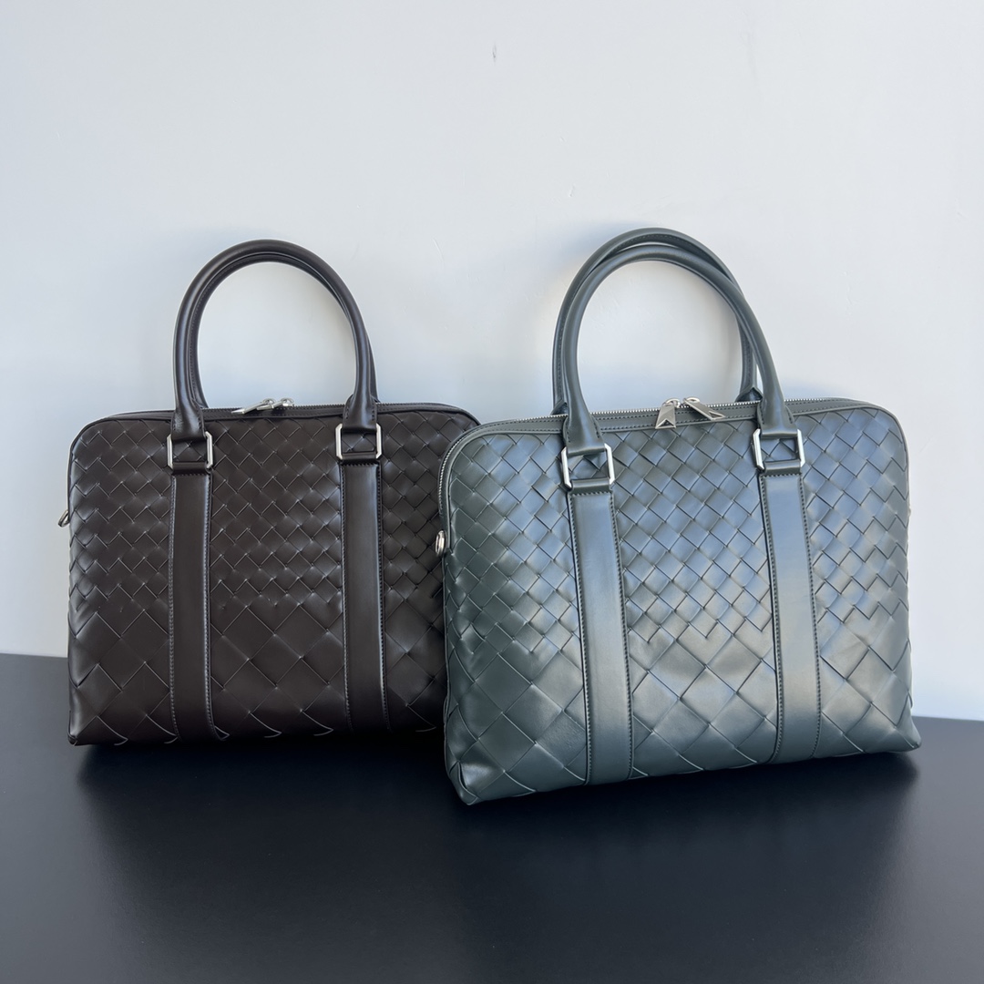 Bottega Veneta Its hard not to love this kind of mens bag