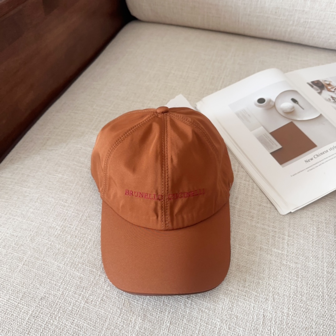 💰78 New, high-quality baseball caps, big synchronous, perfect match