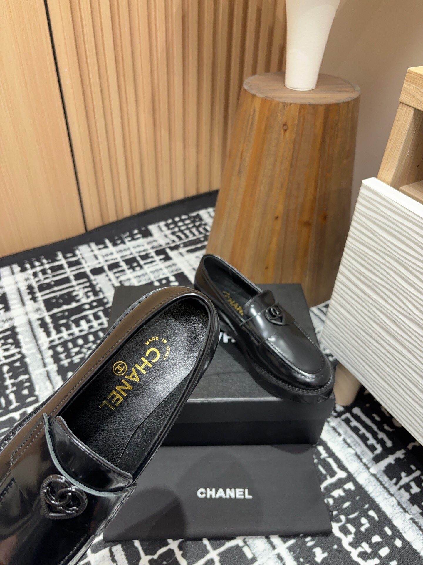 Chanel Haute Couture Classic Luxury Leather Shoe Loafer Shoes 5