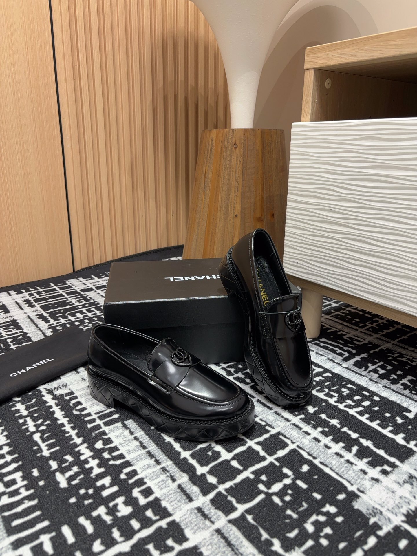 Chanel Haute Couture Classic Luxury Leather Shoe Loafer Shoes 8