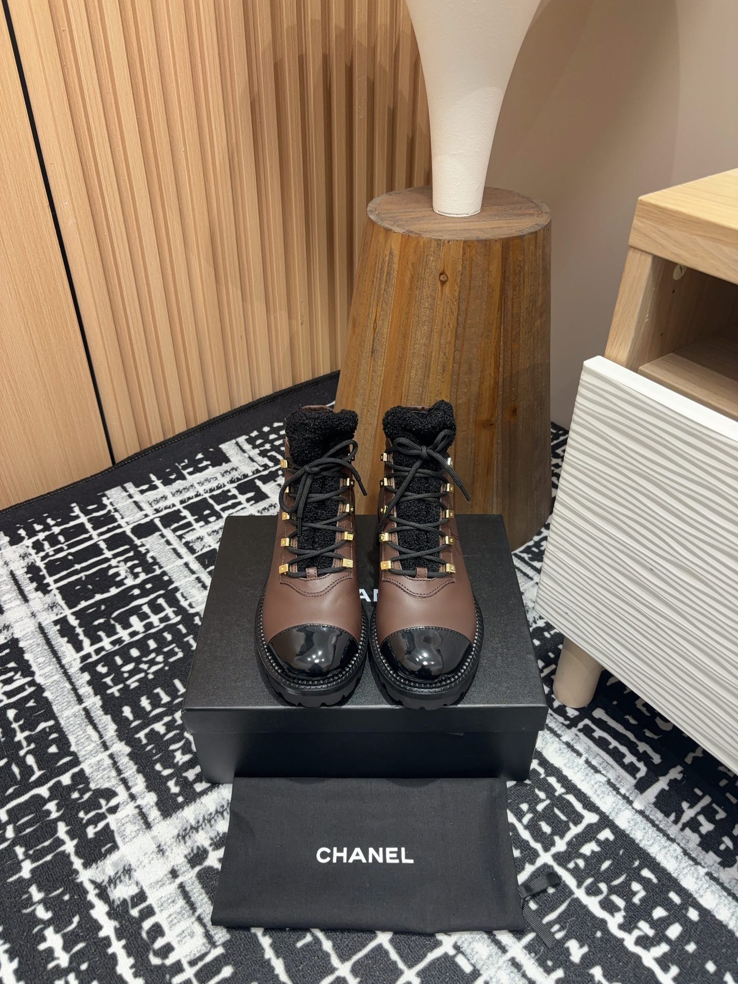 Chanel Haute Couture Classic Luxury Leather Shoe Loafer Shoes Ref 2