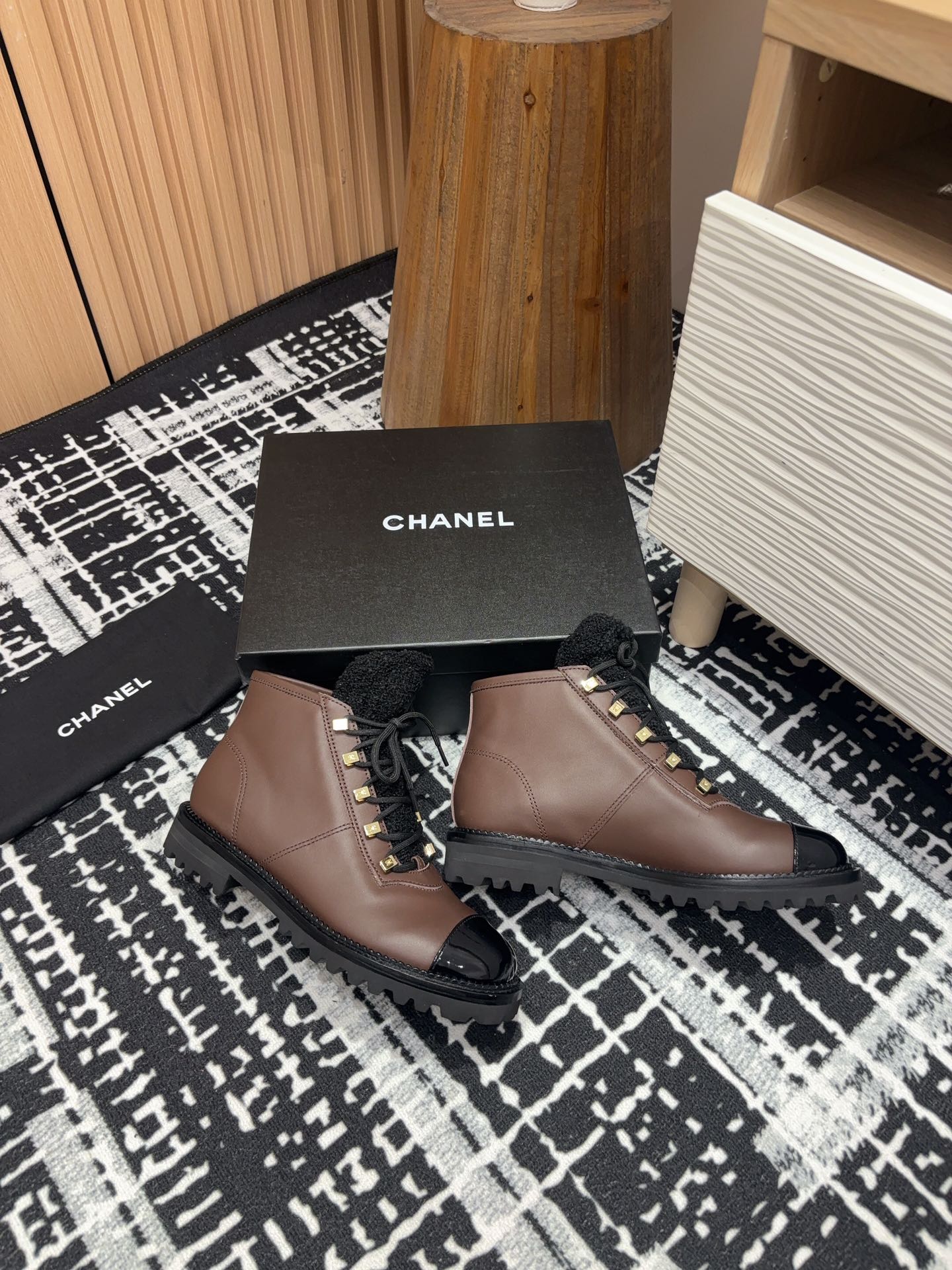 Chanel Haute Couture Classic Luxury Leather Shoe Loafer Shoes Ref 8