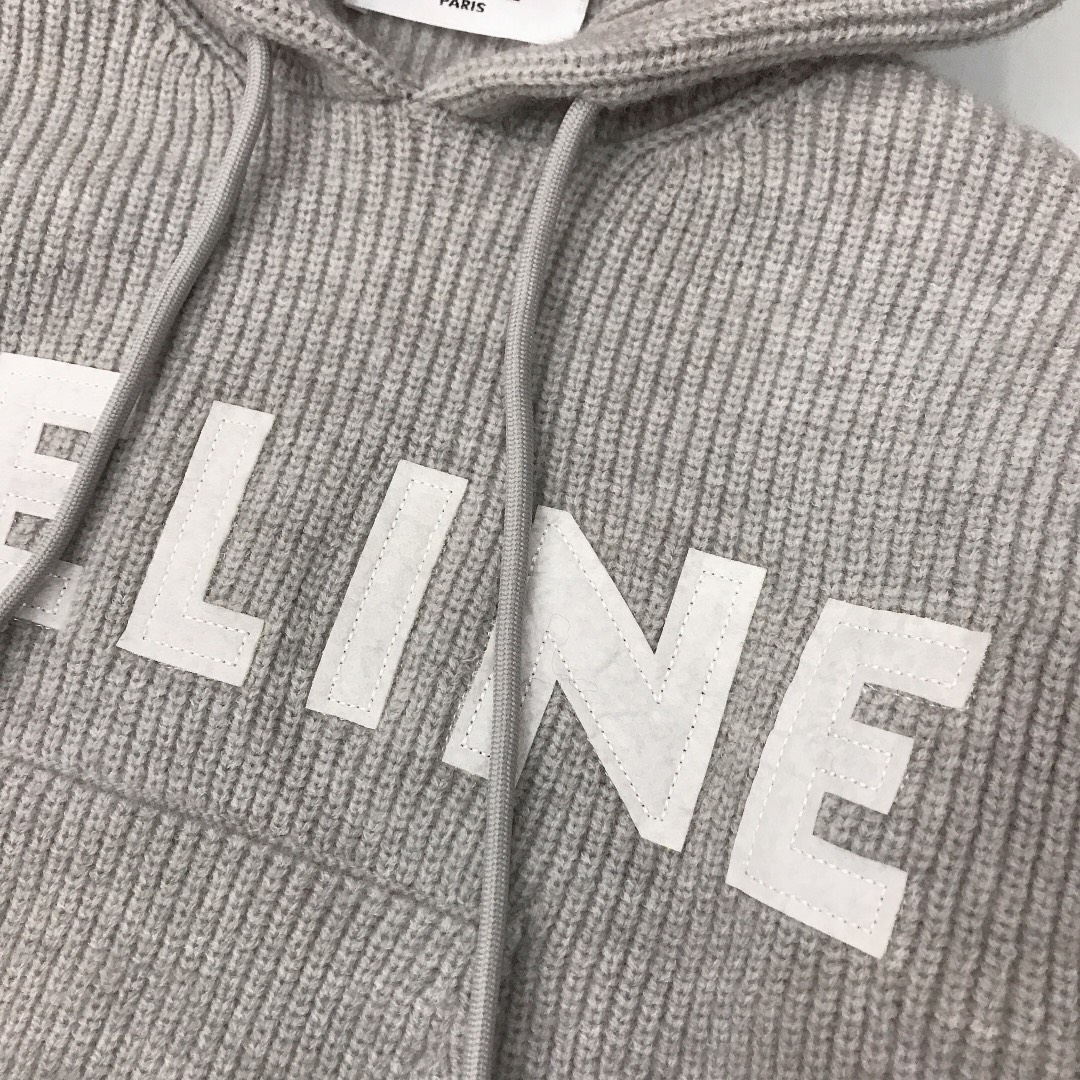 Customized Letter-Based Embroidery Design Knitted Sweater in Various Sizes and Colors - 图片 6