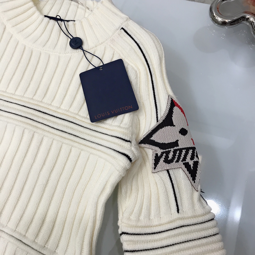 LOUI* & VUITTO* White Logo Knit Classic Sleeve Collar in Sizes 100-165 - 图片 5