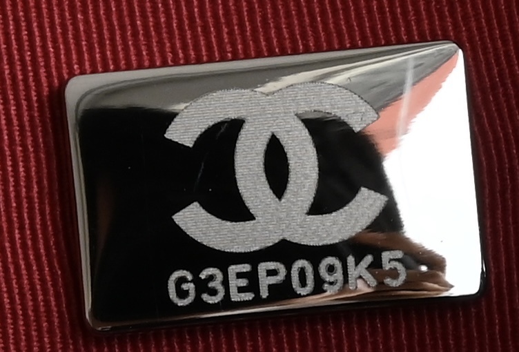 白金版▪️正品级 包装如图全新版本到货‼️ℂℋᎯℕℰℒ 𝑔𝑎𝑏𝑟𝑖𝑒𝑙𝑙𝑒经典流浪 双肩包 ✧ 黑专柜售