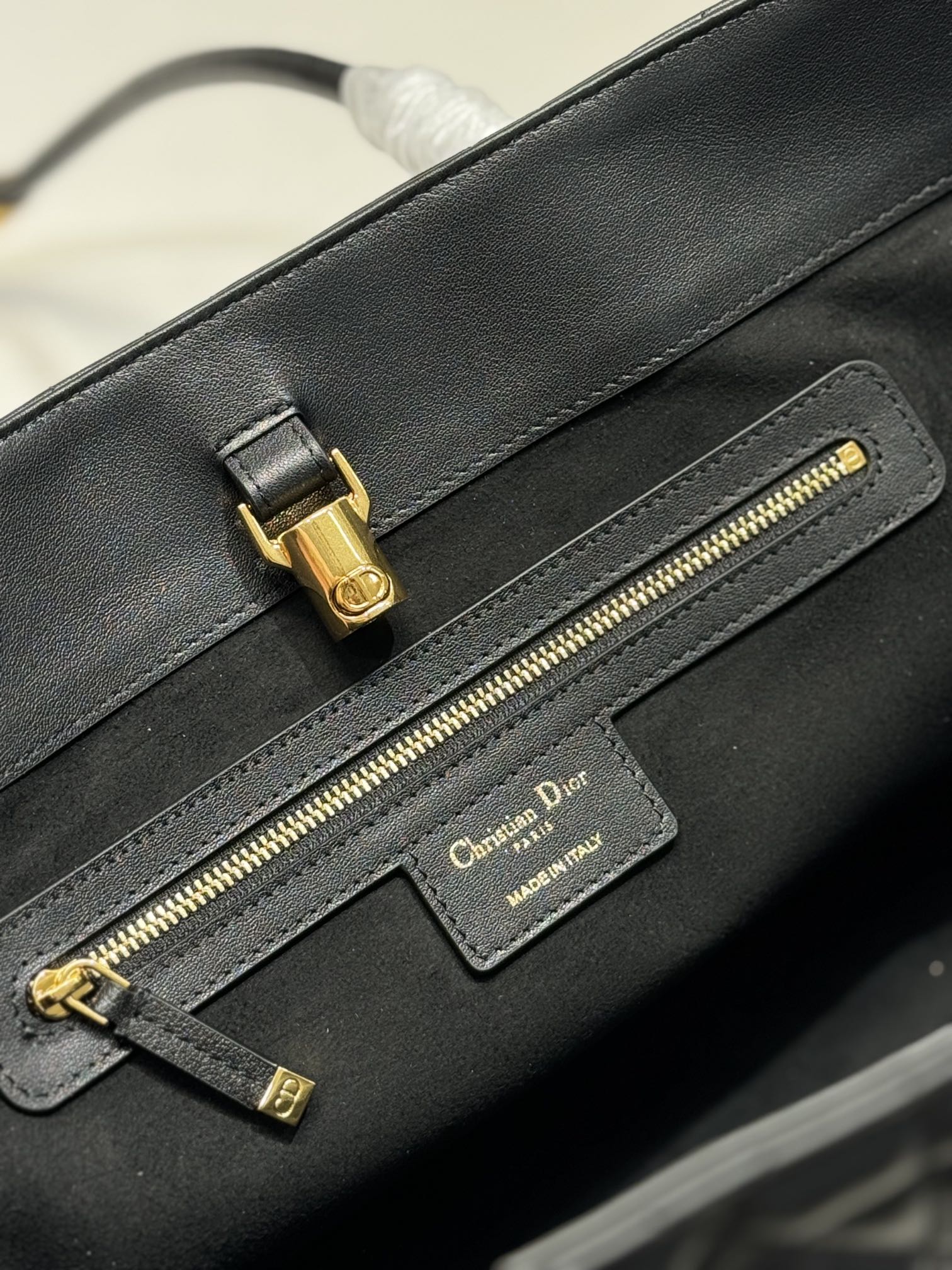 Dior Luxury Designer Handbag Shoulder Crossbody Bag crafted in premium 9