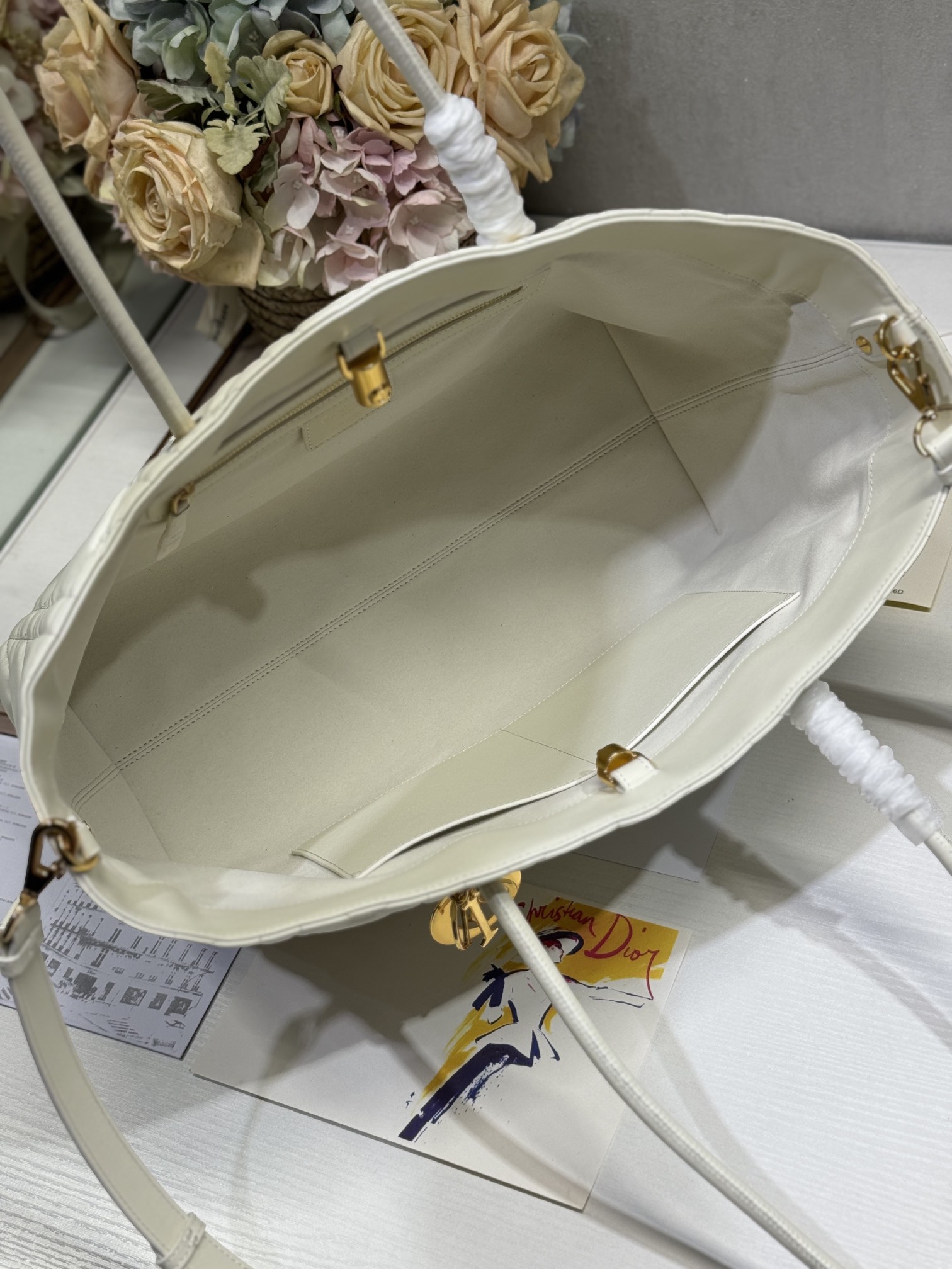 Dior💯Toujours 大号手袋〔白色 8
