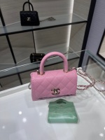 Chanel Coco Handle Sacs À Main Quincaillerie en or Cuir de vache 1 Chanel Coco Handle Sacs À Main Quincaillerie en or Cuir de vache
