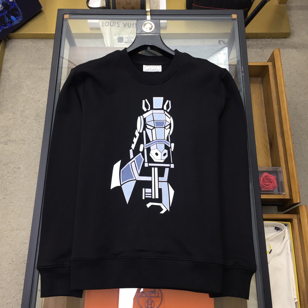  🆕新品卫衣🌹 【爱🐎士】 🆕
ss秋冬季时尚长袖卫衣 高端定制经典系列，时尚有型 📸经典圆领款式，简单