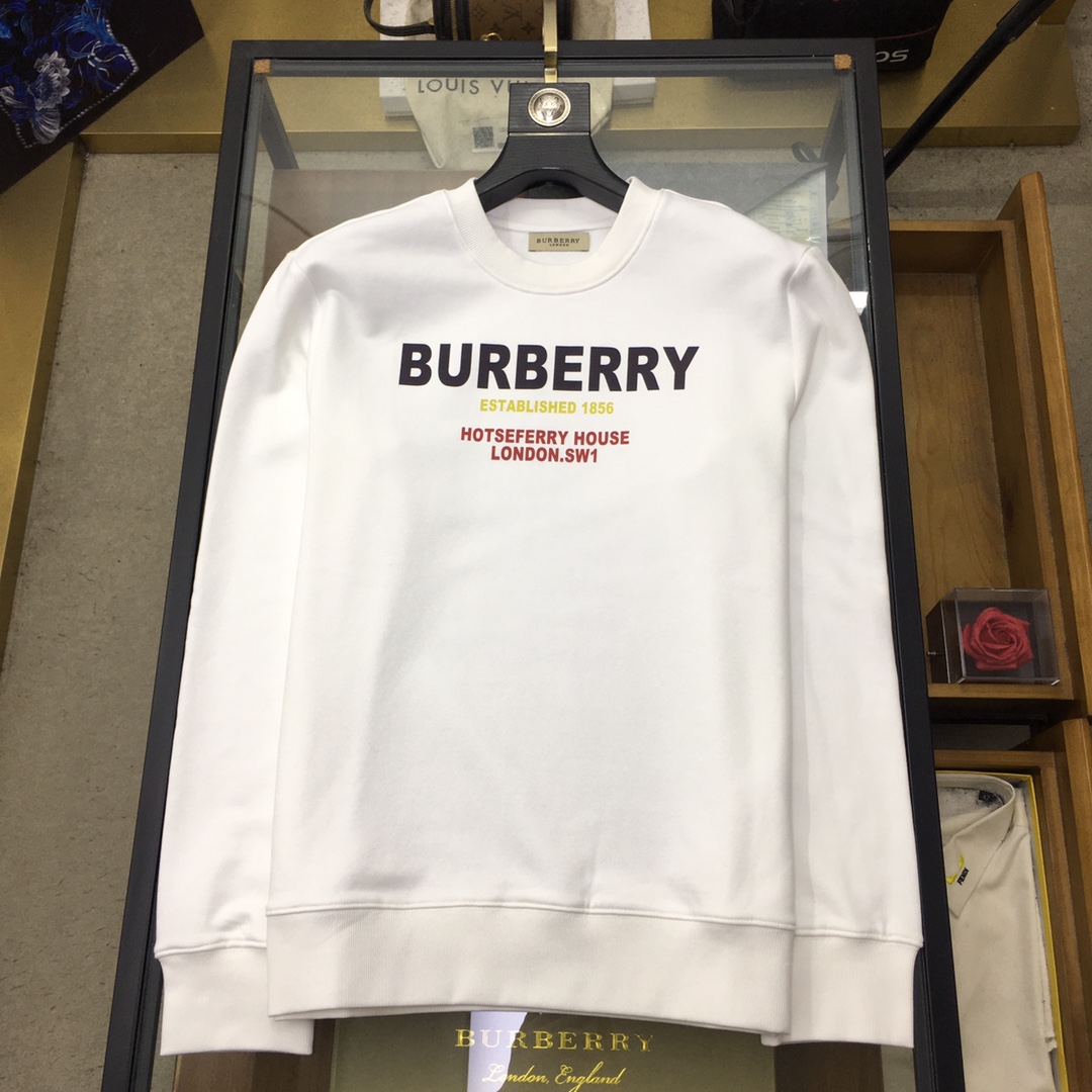  🆕新品卫衣🌹 【Burber..y】 🆕
ss秋冬季时尚长袖卫衣 高端定制经典系列，时尚有型 📸经典圆